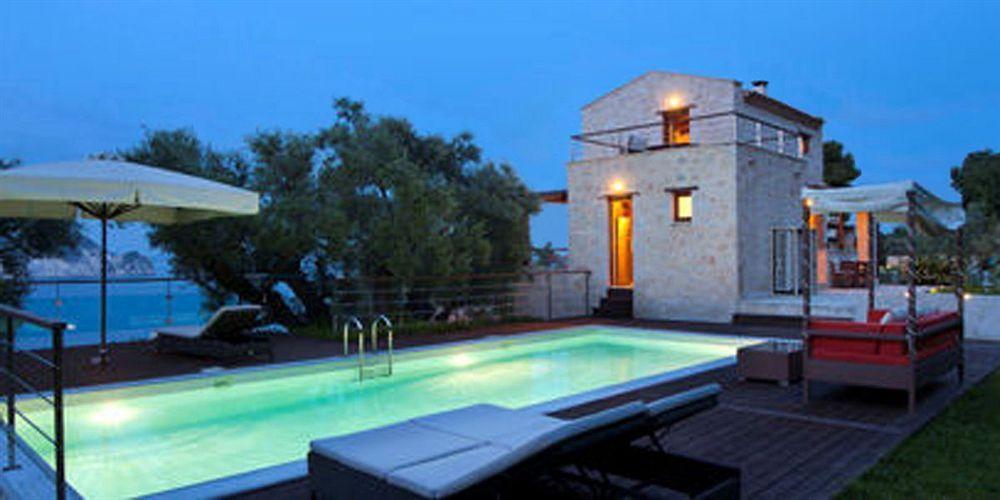 Exensian Villas & Suites Marathiás Exterior foto